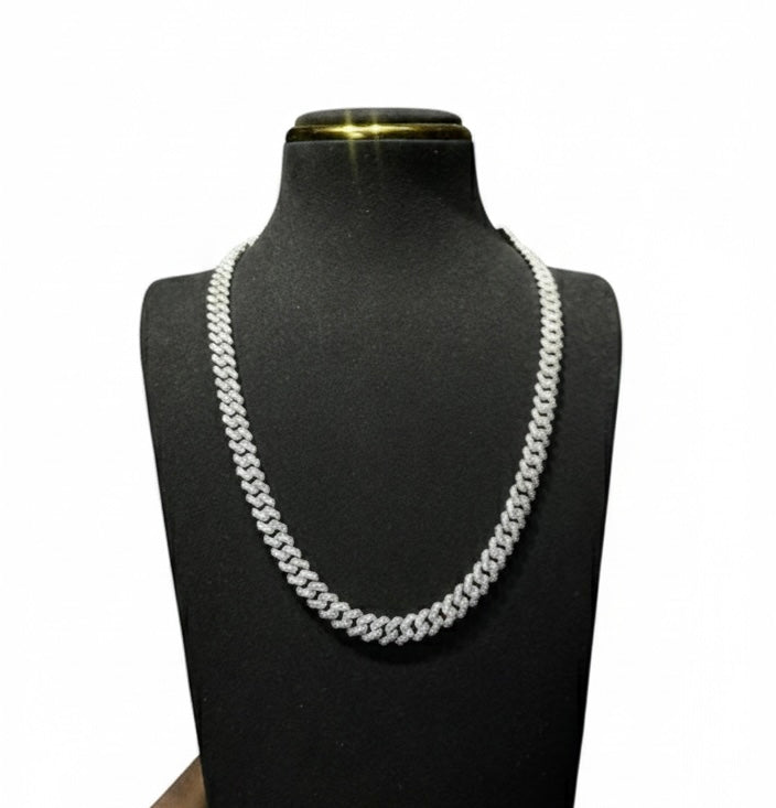 Cuban Link neck chain